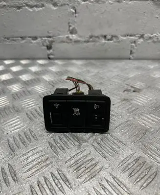 Hyundai i30 Suspension ride height/mode switch 