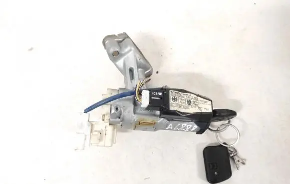 Toyota Yaris Ignition lock 8978352010 89783-52010
