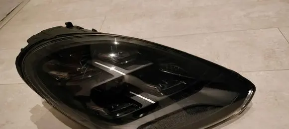 Porsche Panamera (971) Headlight/headlamp