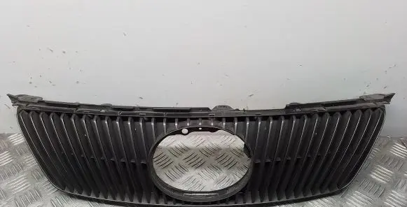 Lexus IS 220D-250-350 Front grill 5315553070