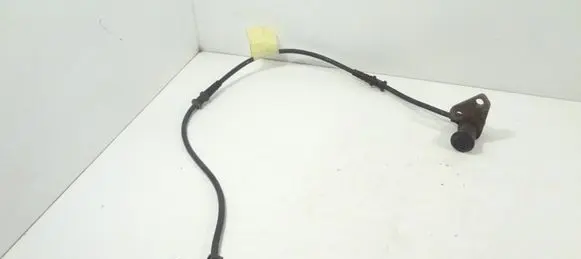 Mercedes-Benz E W210 ABS brake wheel speed sensor 2105409108 A2105409108