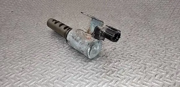 Subaru Impreza II Camshaft vanos timing valve 