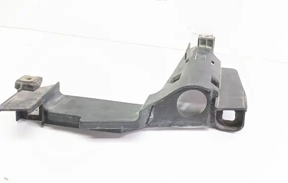 BMW 3 E46 Headlight/headlamp mounting bracket 58201L