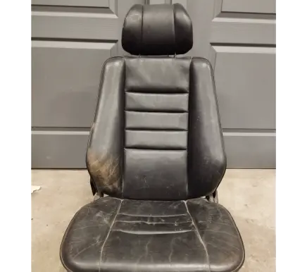 Front passenger seat