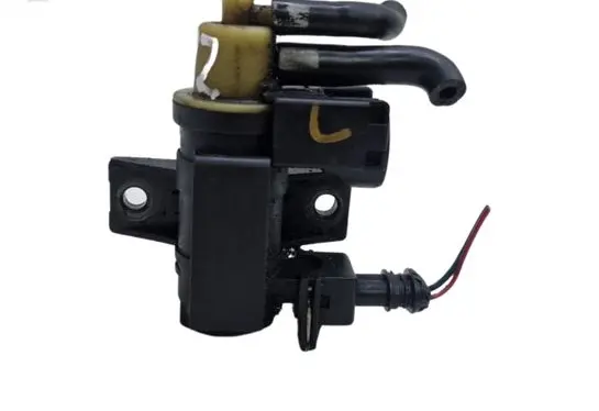Nissan X-Trail T32 Turbo solenoid valve 8200790180