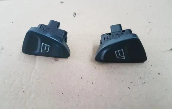Ford Ka Electric window control switch