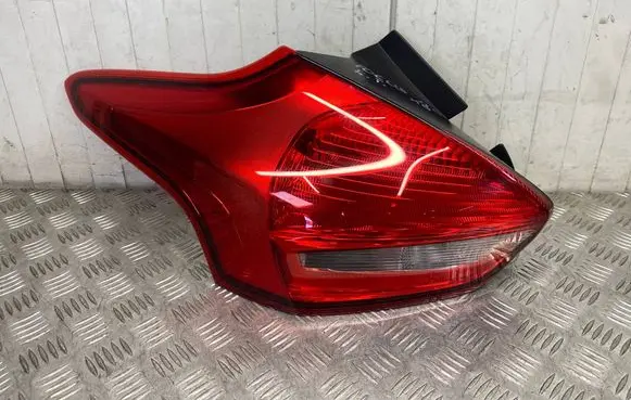 Ford Focus Rear/tail lights F1EB13405CF