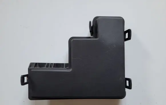 Nissan X-Trail T32 Fuse box cover 243824BA0A