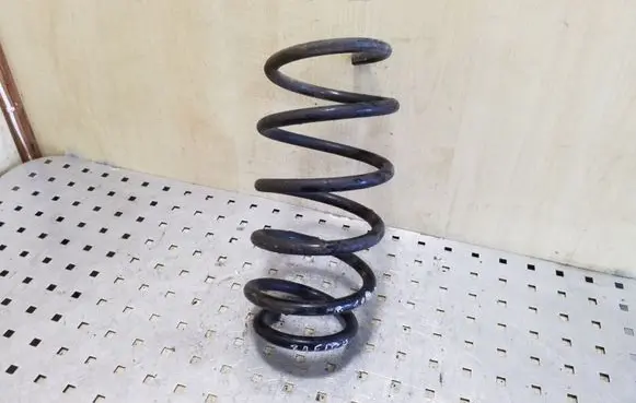Opel Zafira B Front coil spring