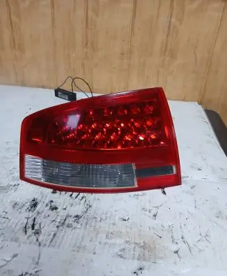 Audi A4 S4 B7 8E 8H Rear/tail lights 965083