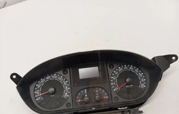 Iveco Daily 35.8 - 9 Speedometer (instrument cluster) 69500155 503001480200
