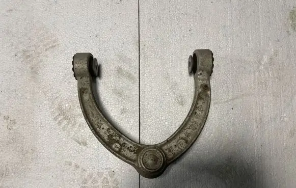 Mercedes-Benz GL X166 Front upper control arm/wishbone 16614
