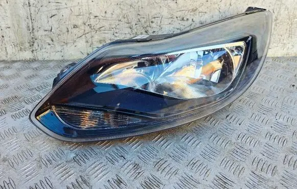 Ford Focus Headlight/headlamp BM5113W030DK