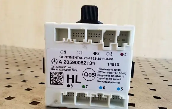 Mercedes-Benz C W205 Door control unit/module A2059006213