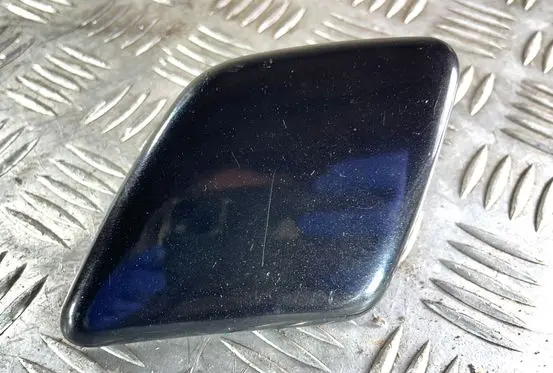 Volvo XC90 Front bumper corner part panel trim 30678957
