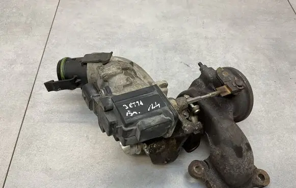 Volkswagen Jetta VI Turbo 04E145713N