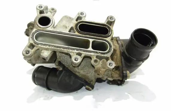 Nissan X-Trail T31 Oil filter mounting bracket