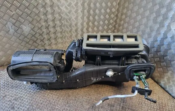 Interior heater climate box assembly