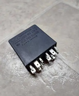 Audi A6 S6 C5 4B Other relay 4B0919471A 5KG00656805