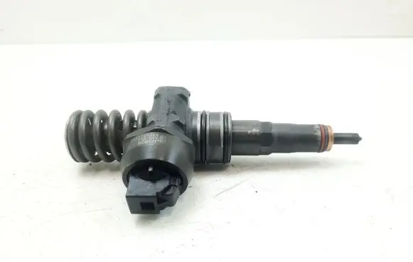 Volkswagen Sharan Fuel injector 8E0130073BP 0414720314