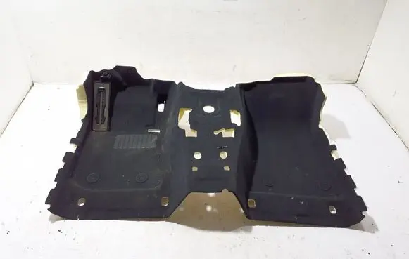 BMW 4 G22 G23 G24 G26 Front floor carpet liner 9501454