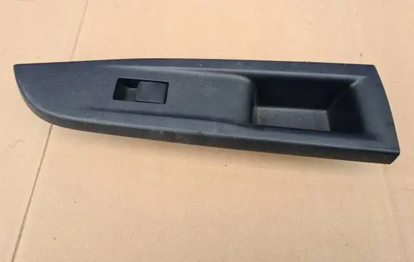 Toyota Verso-S Quarter vent window switch 