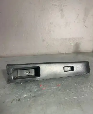 Mazda 5 Front door window switch trim CC29684L1 567890