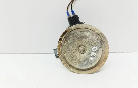 Volkswagen Golf IV Horn signal