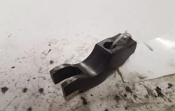 Opel Astra J Fuel Injector clamp holder