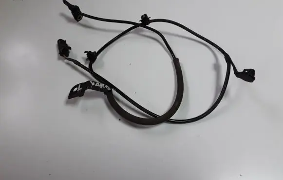 Toyota Yaris ABS brake wheel speed sensor 2614
