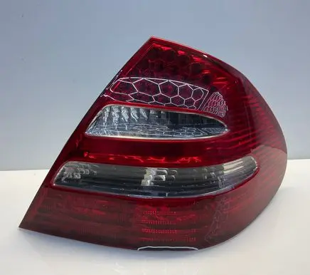 Mercedes-Benz E W211 Rear/tail lights A2118200664 2118200664