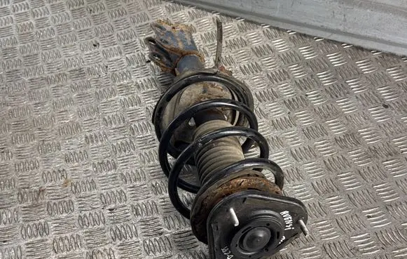 Toyota Avensis T250 Front shock absorber/damper