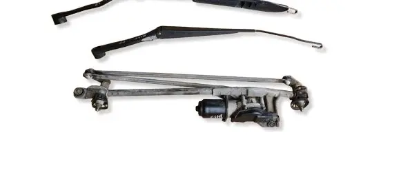 Subaru Legacy Front wiper linkage and motor 