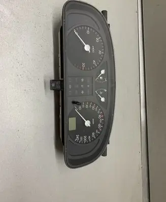 Renault Laguna II Speedometer (instrument cluster) 8200170305