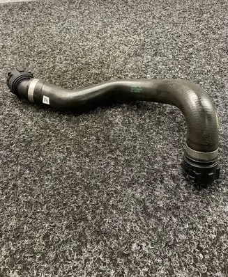 BMW X3 G01 Engine coolant pipe/hose 7535531