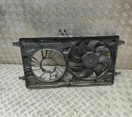 Opel Movano B Radiator cooling fan shroud 214811562R