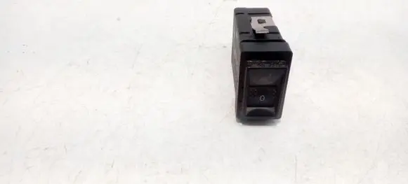 Skoda Superb B5 (3U) Seat heating switch 3U0963563