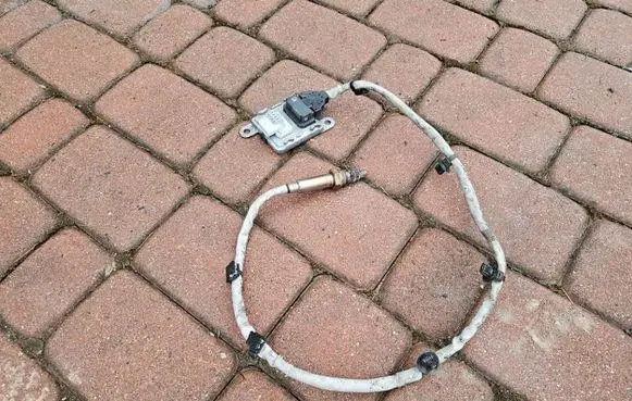Renault Trafic III (X82) Lambda probe sensor 227909507R