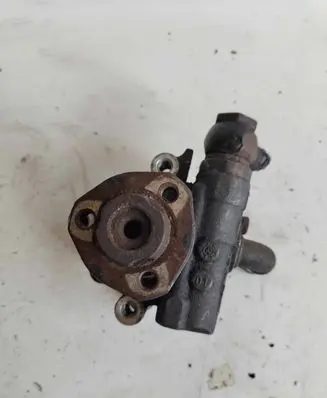 Seat Toledo II (1M) Power steering pump 1J0422154A