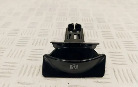 Mercedes-Benz ML W164 Hand brake release handle A1644270020