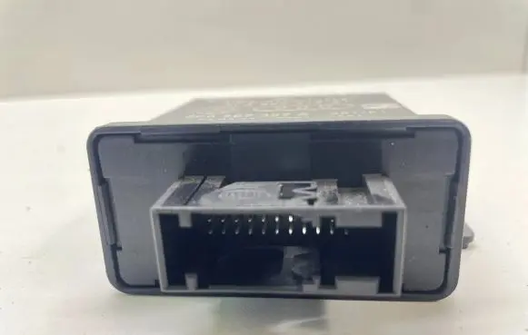 Audi A6 S6 C6 4F Light module LCM 8P0907357A 5LA00837921