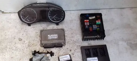 Skoda Octavia Mk2 (1Z) Immobilizer control unit/module 06A906033NT 5WP4078801