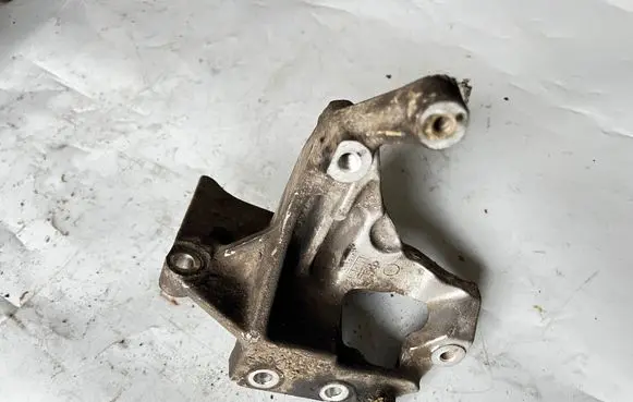 Toyota Land Cruiser (J120) other engine part