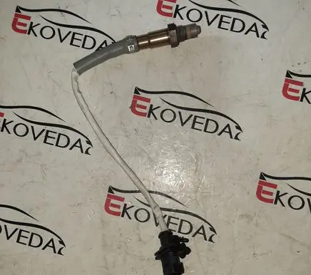 Aston Martin DB11 Lambda probe sensor ED239F472AA 0258027079