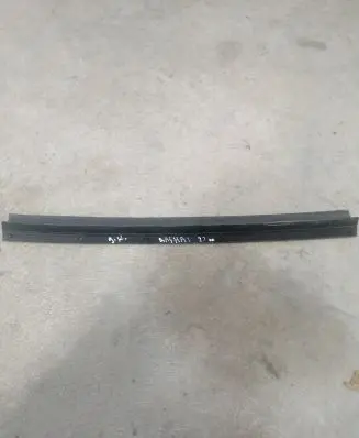 Nissan Juke II F16 Other rear door trim element 182000323