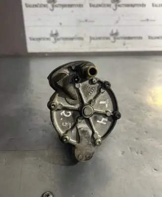 Volkswagen II LT Vacuum pump 722300220
