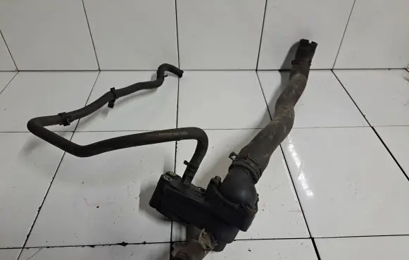 Ford Transit - Tourneo Connect Engine coolant pipe/hose 2S4Q8594AB