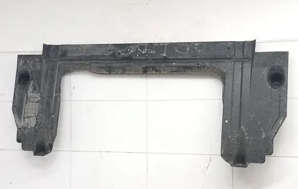 Audi A6 S6 C5 4B Engine splash shield/under tray 4B0825215B