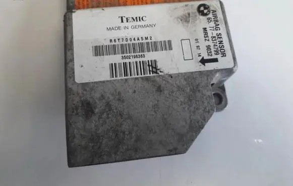 BMW 5 E39 Airbag control unit/module 65778374799 65.77-8374799