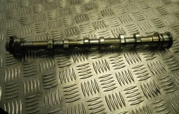 Audi A4 S4 B8 8K Camshaft 0031582 BV1034